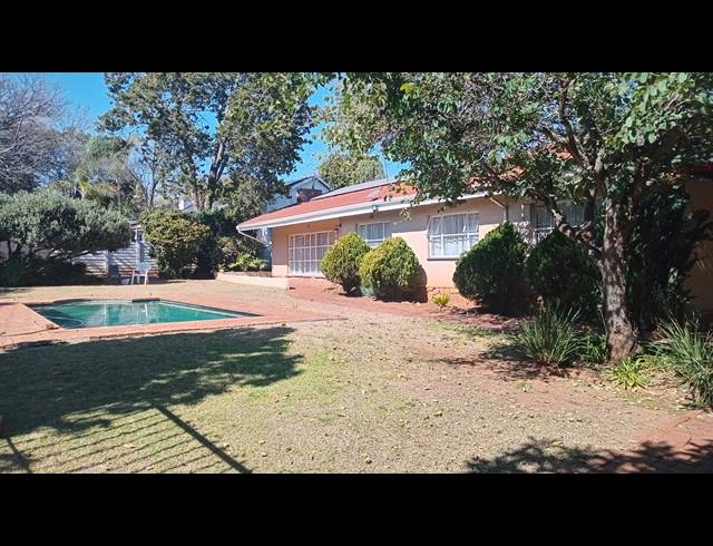 3 BEDROOM HOUSE FOR SALE IN KENSINGTON B
